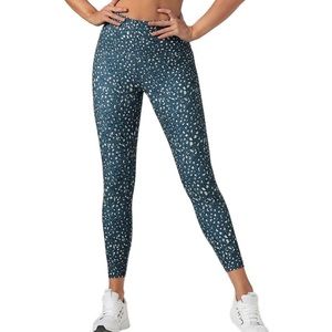 SOLD // Lorna Jane leggings